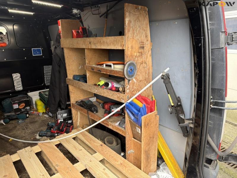 Mercedes-Benz Vito Panel Van 10