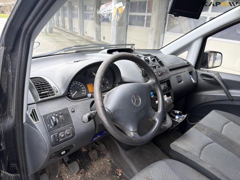 Mercedes-Benz Vito Panel Van 15