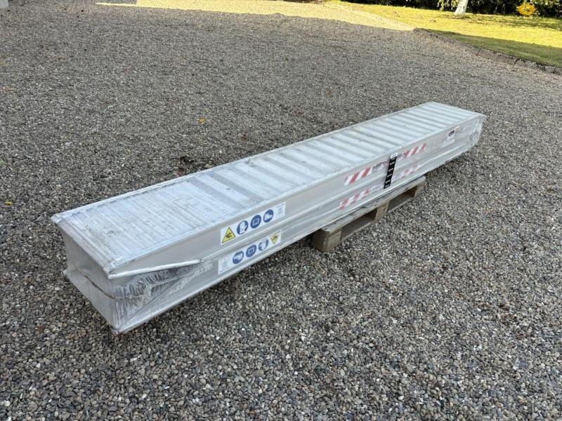 Metalmec loading ramps 3
