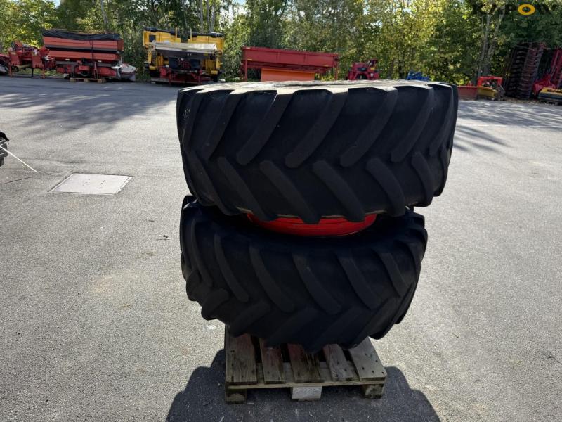 Michelin 540/65-R28 twin wheels 4