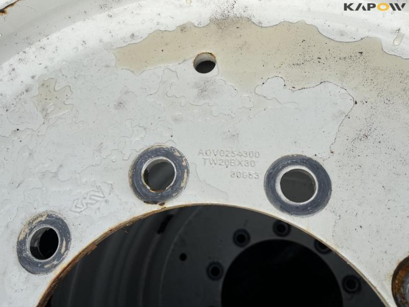 Michelin XeoBib 600/660-R30 complete wheels 12