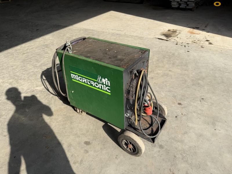 Migatronic 325 compact welder 7
