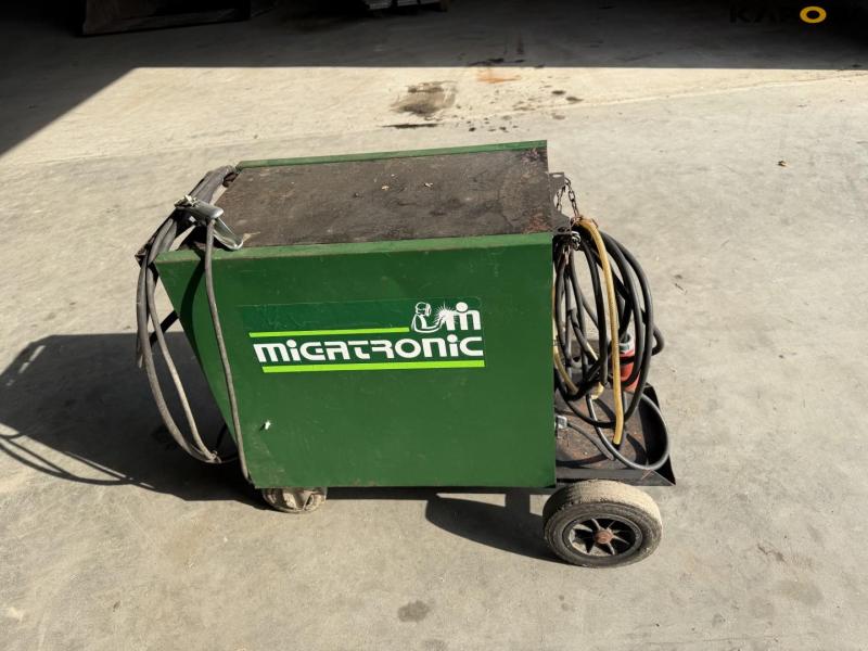 Migatronic 325 compact welder 8