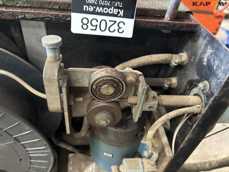 Migatronic 350 welder 21