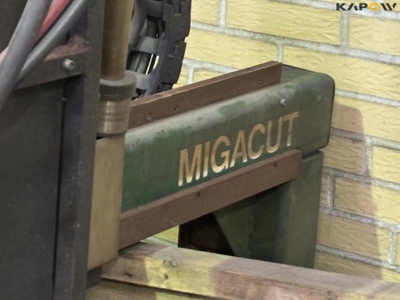 Migatronic laser cutter 17