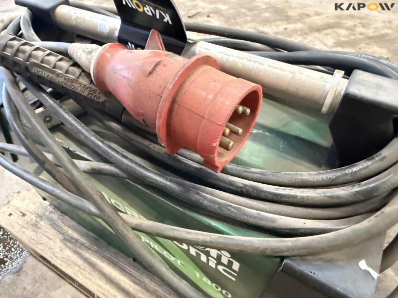 Migatronic pilot 1800 welder 13