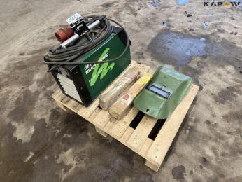 Migatronic pilot 1800 welder