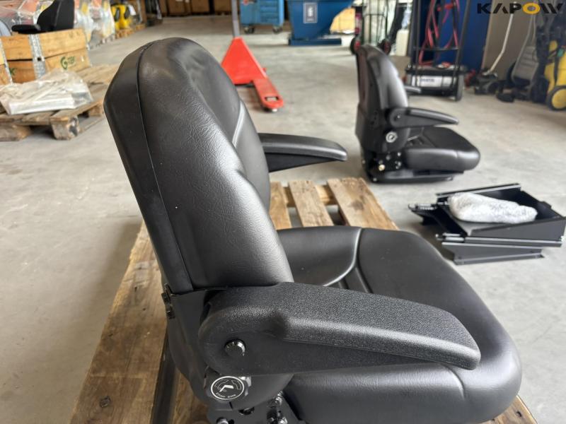 Milsco seat with armrest 2 pcs. and console - new 28