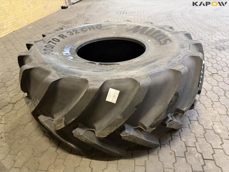 Mitas 900/70-R32 tires 4