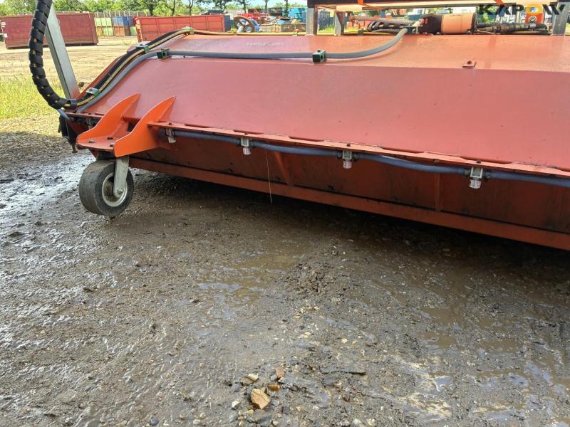 ModernTech ZMC 240 hydraulic broom 33