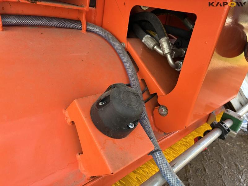 ModernTech ZML 240 hydraulic broom 10