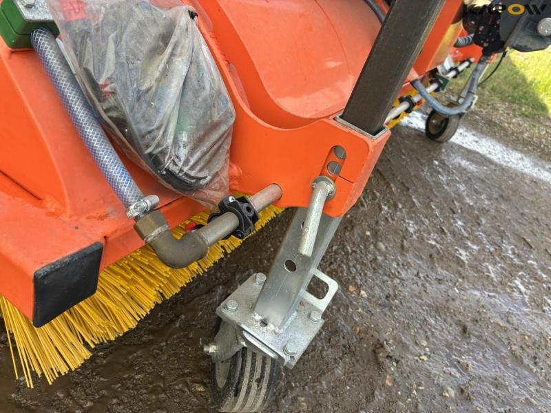 ModernTech ZML 240 hydraulic broom 15