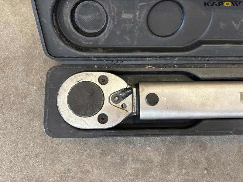 Torque wrench 14