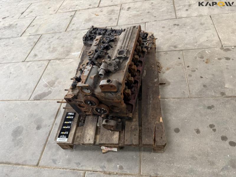 Engine block and cylinder head Perkins 6.354 4