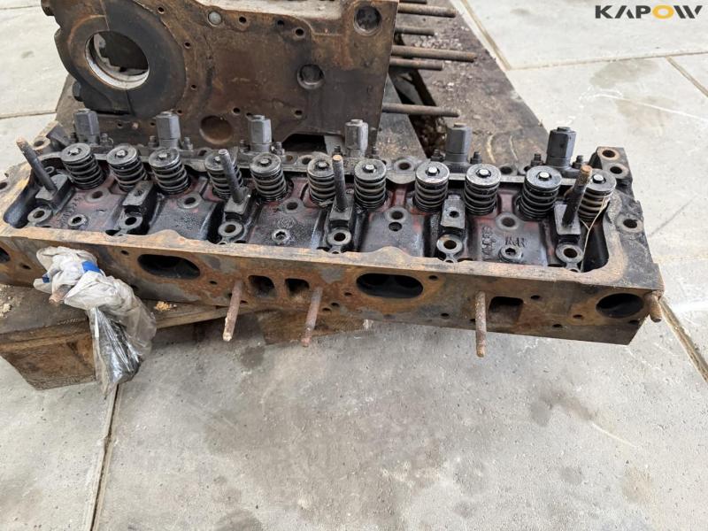 Engine block and cylinder head Perkins 6.354 10