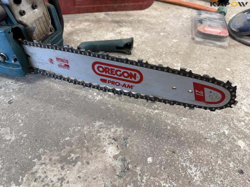 Chainsaws and axes 20