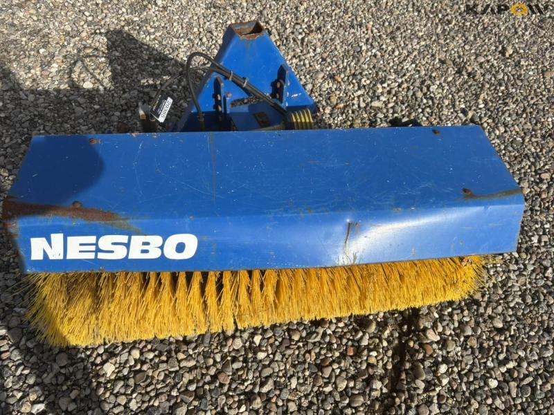 Nesbo sweeper with A-frame 12