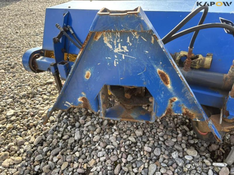 Nesbo sweeper with A-frame 18