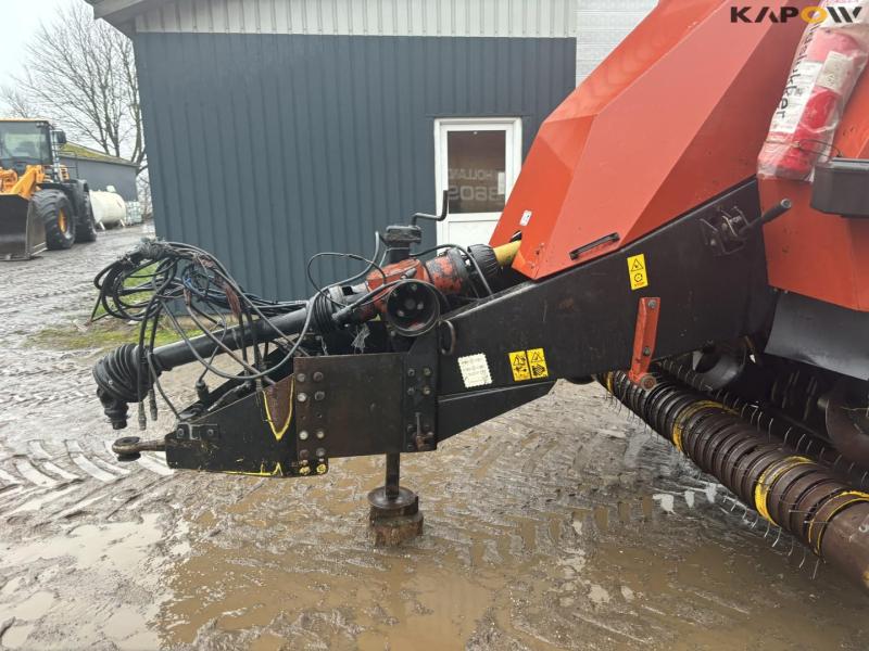 New Holland 4860S mini big baler 8