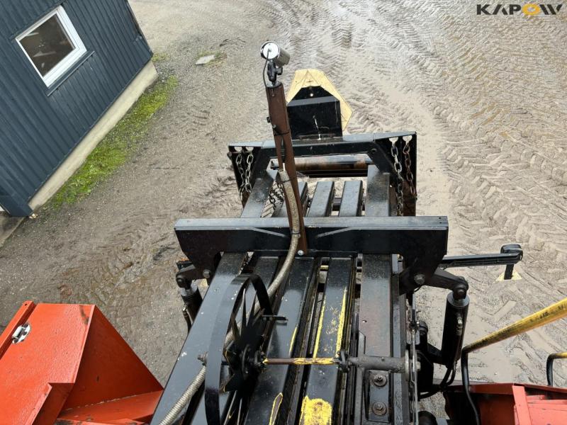 New Holland 4860S mini big baler 29