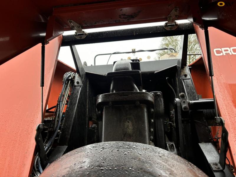 New Holland 4860S mini big baler 36