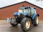 New Holland 7840 tractor 1