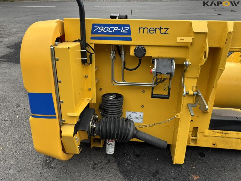New Holland 790 CP PickUp 12 feet 24