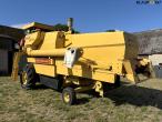 New Holland 8030 combine harvester with chopper 7