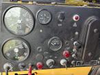 New Holland 8030 combine harvester with chopper 68