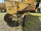 New Holland 8030 combine harvester with chopper 102