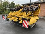 New Holland 846 8 row picking table 1