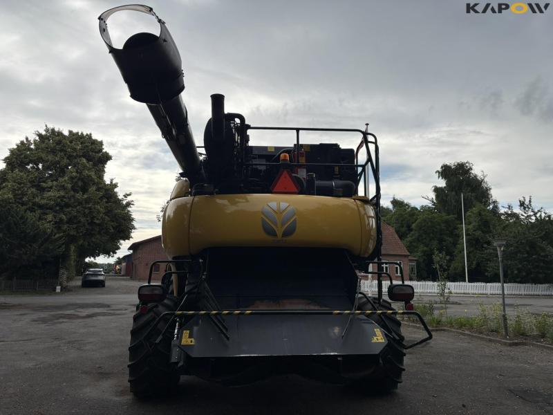 New Holland 9.80 combine harvester 35 feet 6