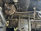 New Holland 9.80 combine harvester 35 feet 23