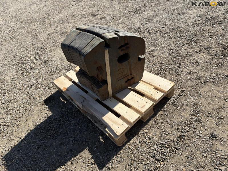 New Holland 900kg front weight 5