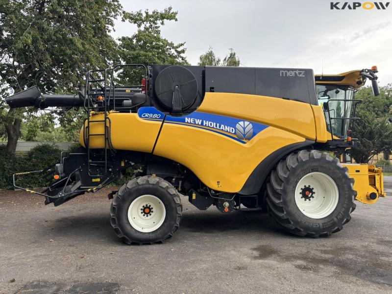 New Holland 9.80 combine harvester 35 feet 4