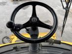 New Holland 9.80 combine harvester 35 feet 67