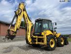 New Holland B115B backhoe loader 5