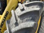 New Holland B115B backhoe loader 13