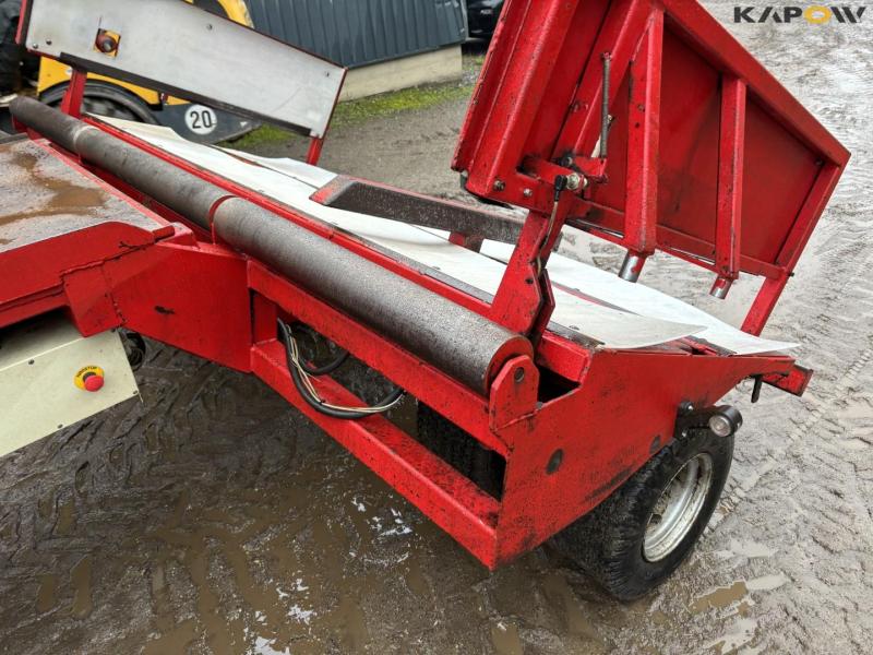 New Holland BB9080 baler 69