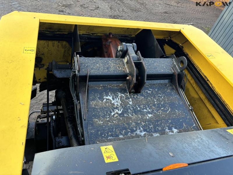 New Holland BB940R mini big baler 36