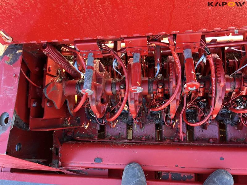 New Holland BB980 big baler 48