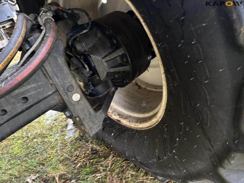 New Holland CR 8.90 Relevation 4 WD 30ft 51