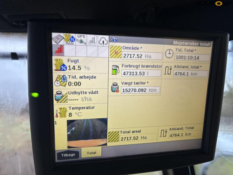 New Holland CR 8.90 Relevation 4 WD 30ft 90