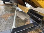 New Holland CR 9080 combine harvester 30 feet 114