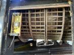 New Holland CR9080 SLH combine harvester with 30 foot header 38