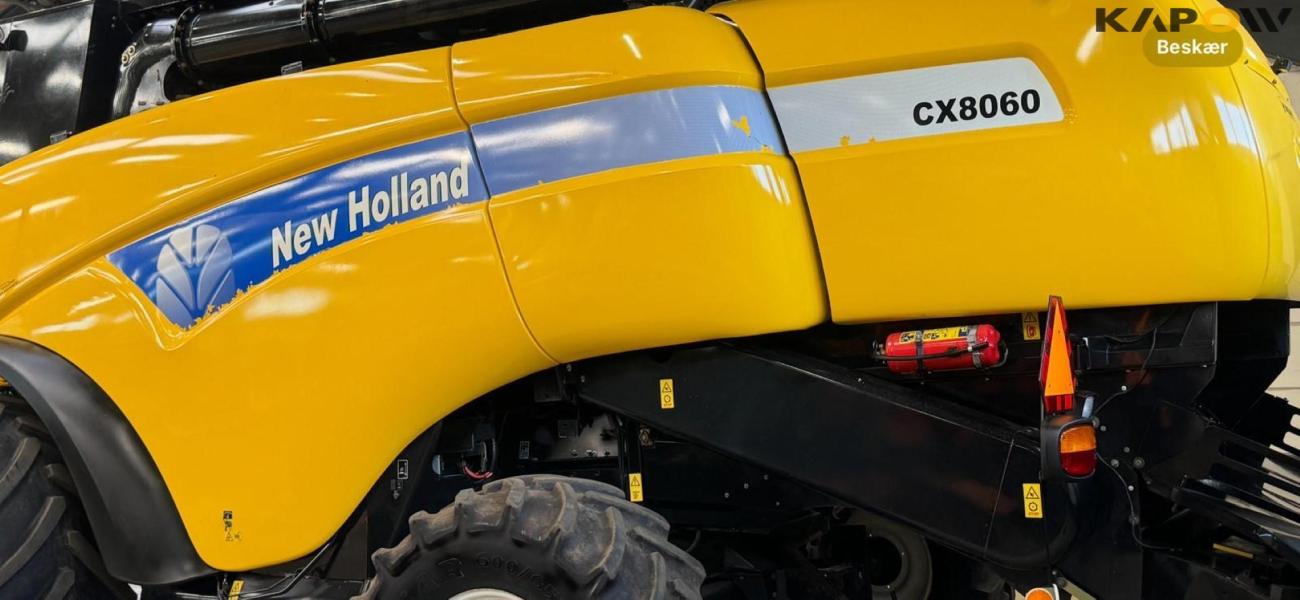 New Holland CX8060 combine harvester 1