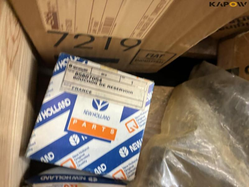 New Holland parts 60