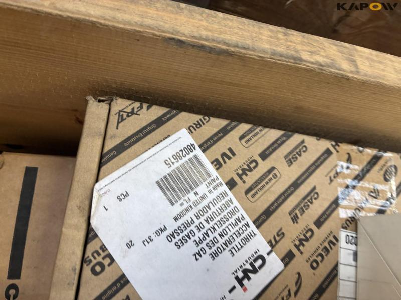 New Holland parts 61