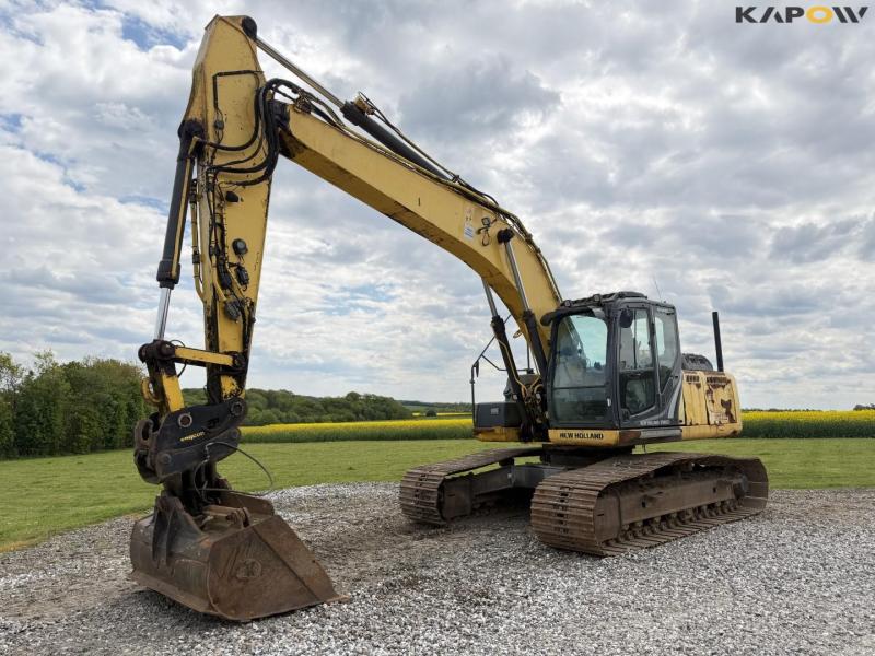 New Holland E215C excavator 1