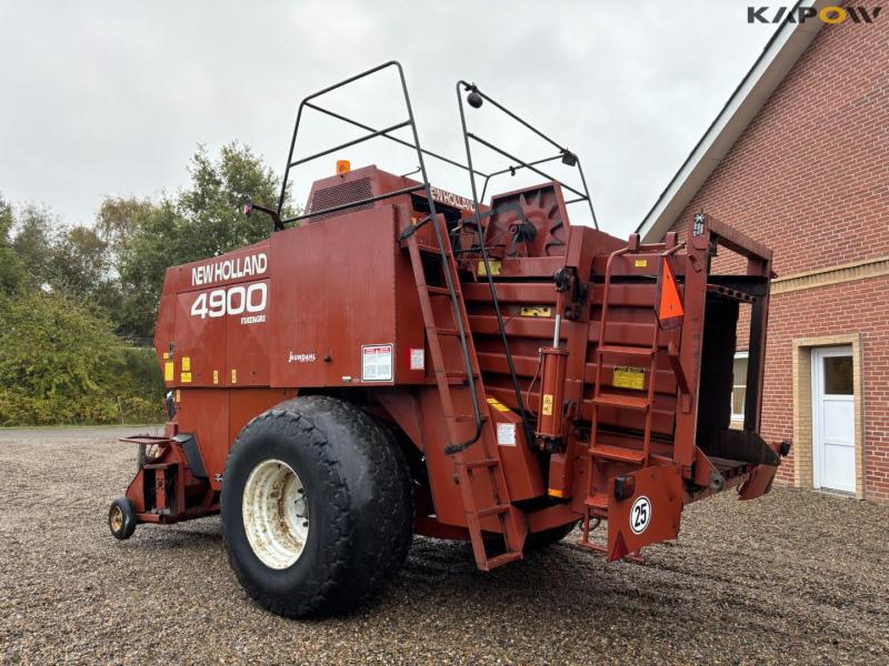 New Holland Fiatagri 4900 big baler 7